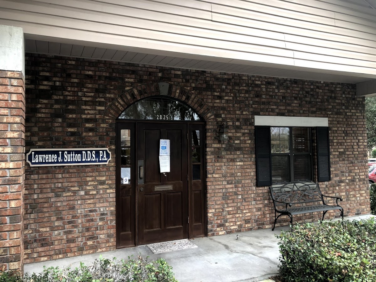 Sutton Dentistry photo 3