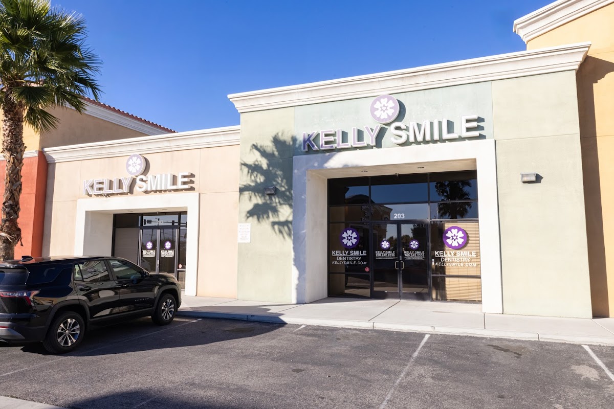 Kelly Smile Dentistry Victorville photo 3