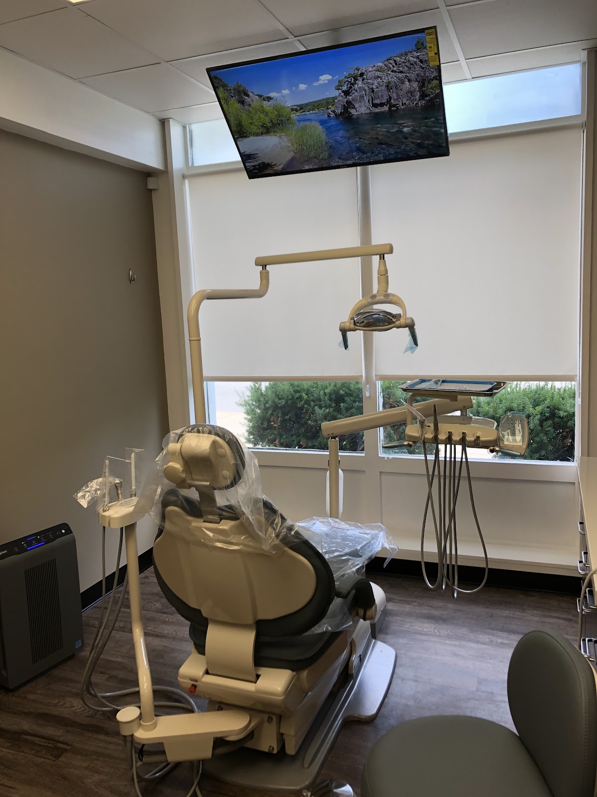 Seera Family Dental & Implant Center photo 3