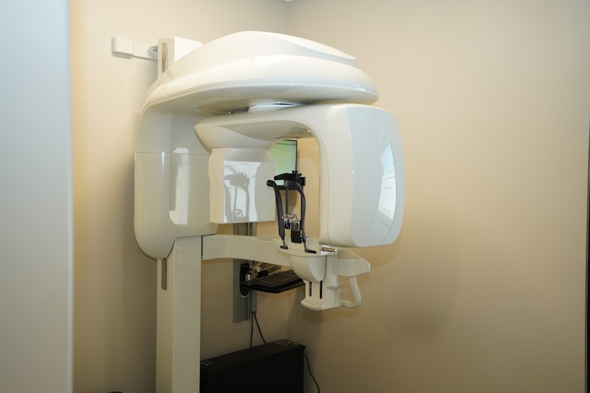 Az Max Surgeons Oral & Maxillofacial Surgeons, Dental Implants & Wisdom Teeth photo 6