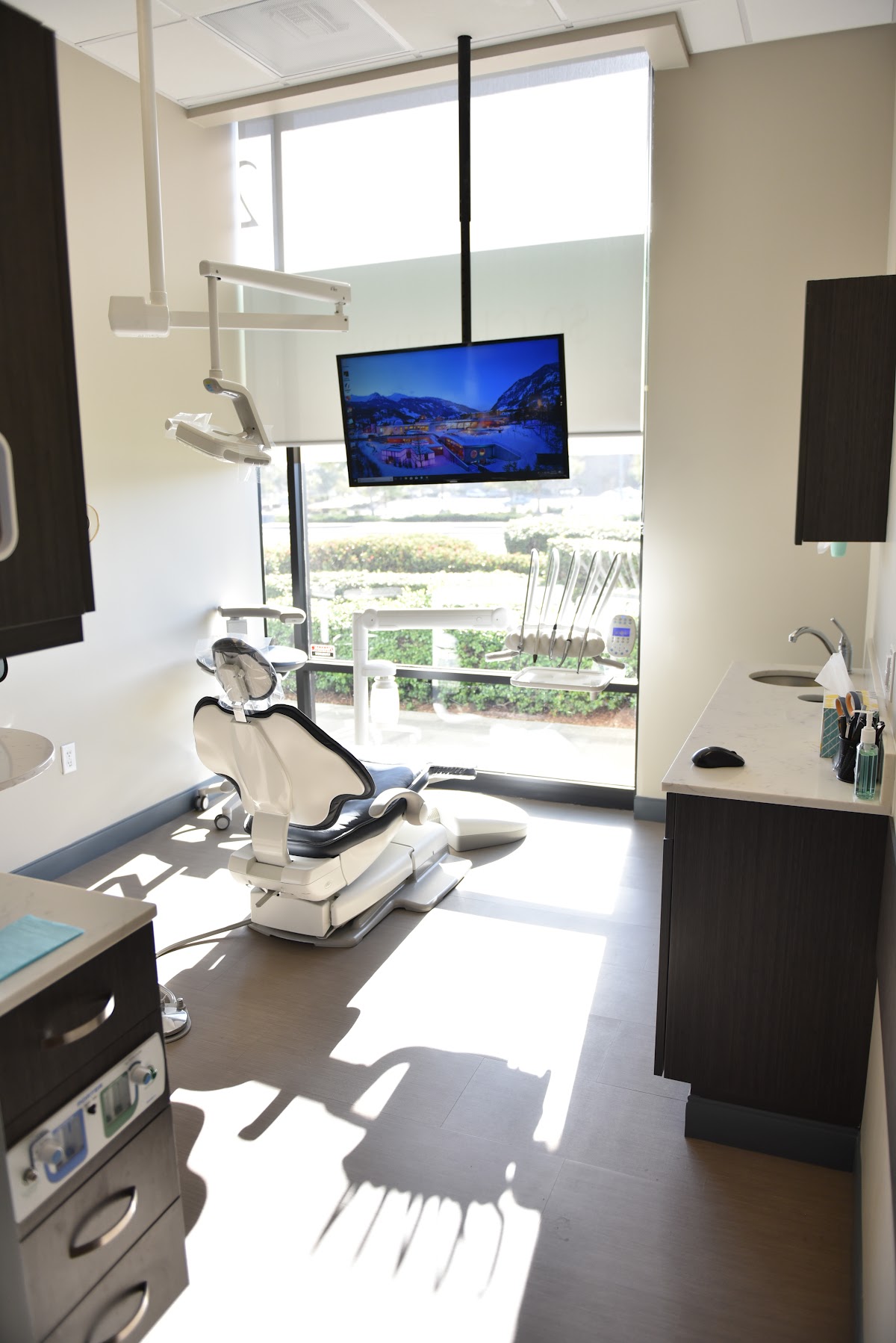 Pearl Dentistry & Implants photo 4