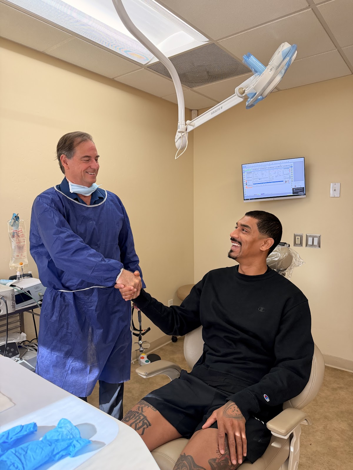 Fletcher Hills Dental Implant & Oral Surgery Center photo 6