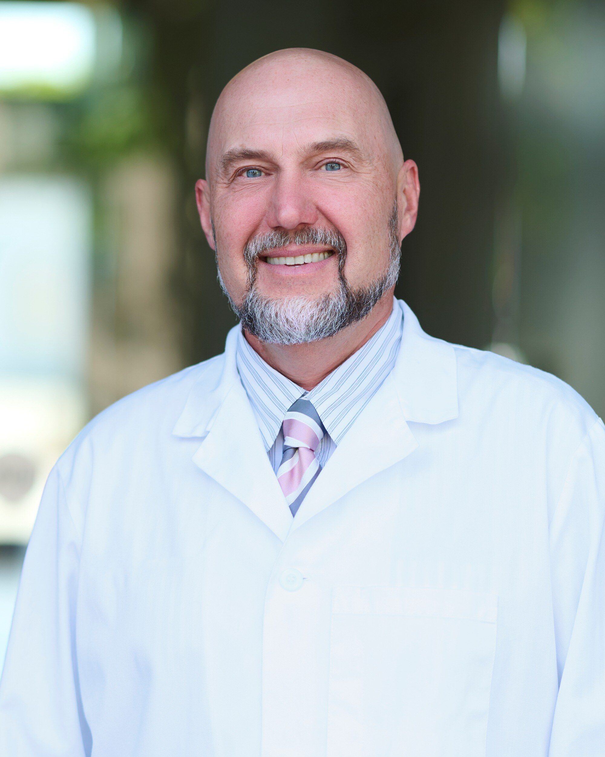 Newhall Oral & Maxillofacial Surgery Group photo 2