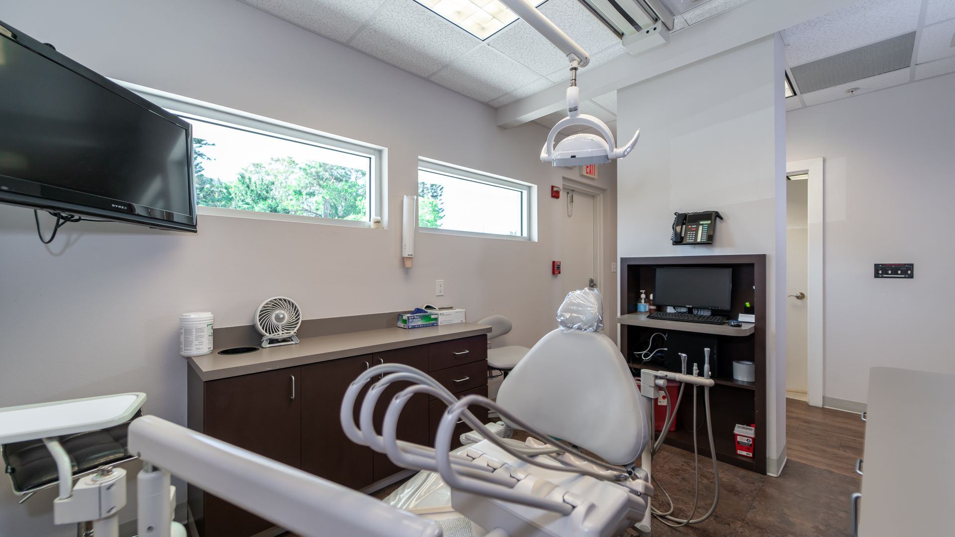 Paradise Periodontics photo 1